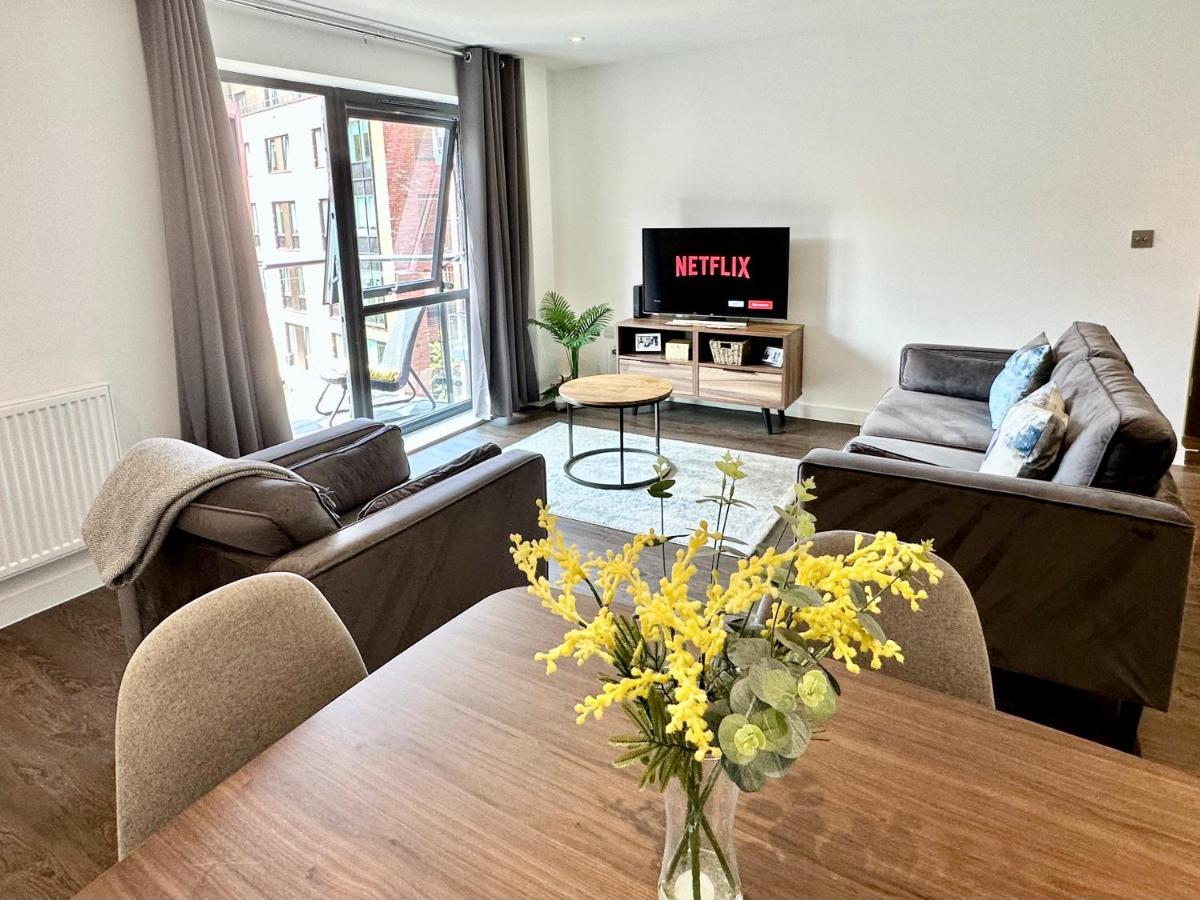 Icona 20 - City Centre Apartment Йорк Экстерьер фото