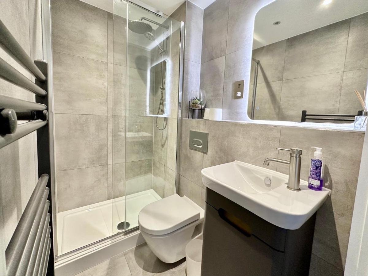 Icona 20 - City Centre Apartment Йорк Экстерьер фото