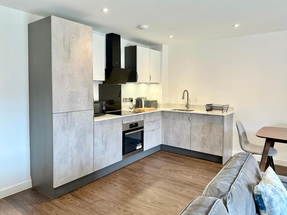 Icona 20 - City Centre Apartment Йорк Экстерьер фото