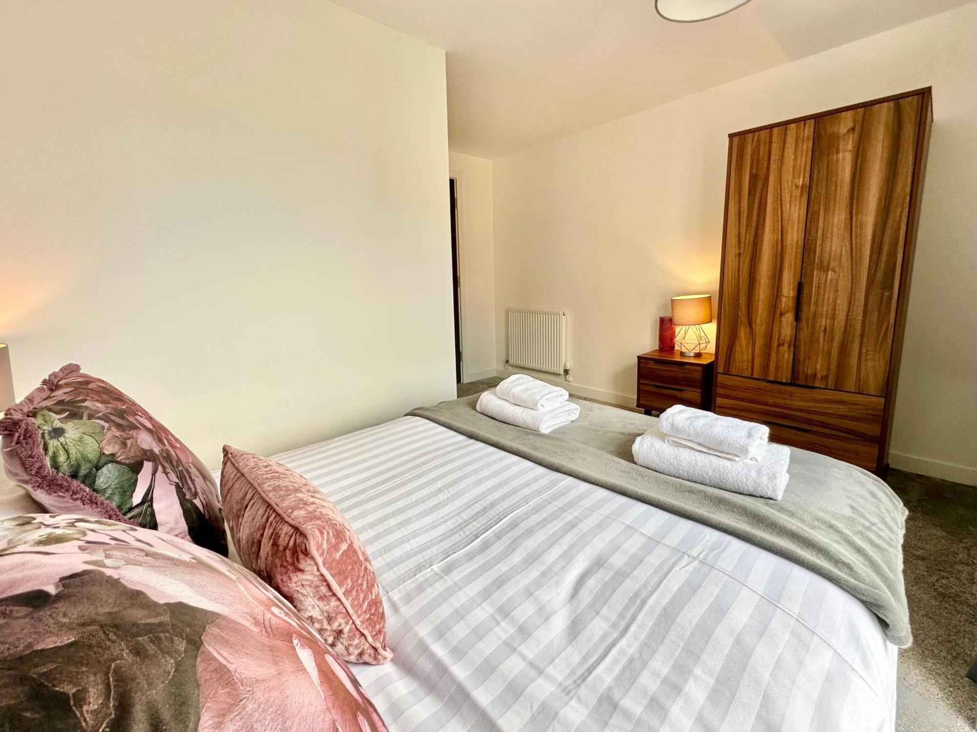 Icona 20 - City Centre Apartment Йорк Экстерьер фото